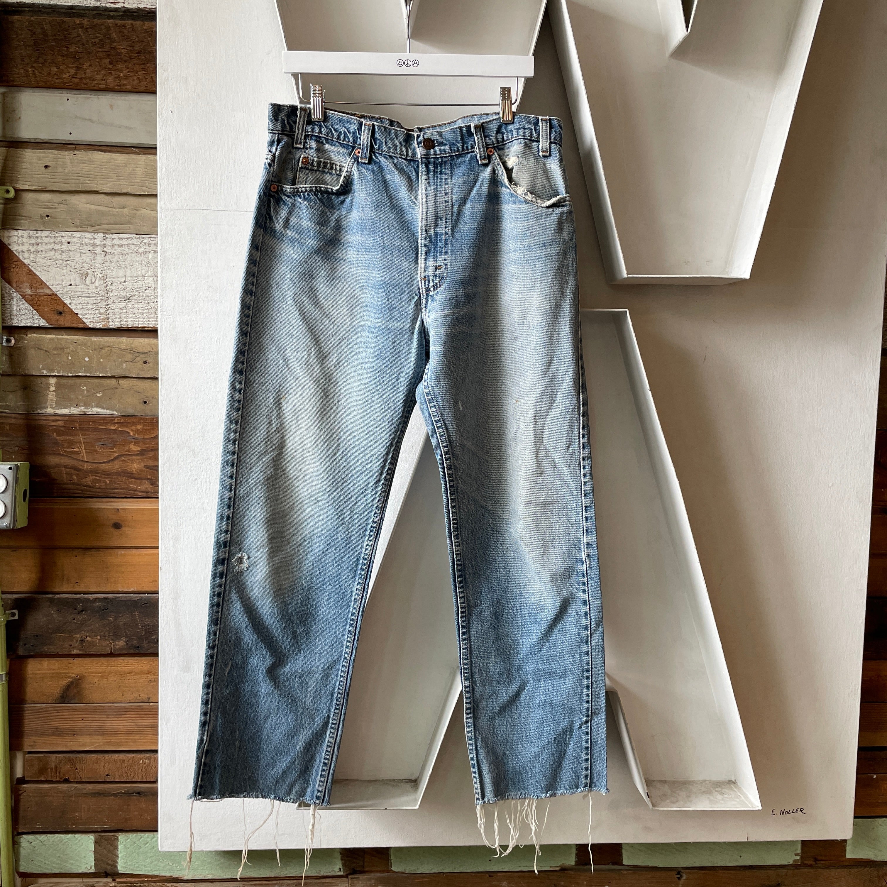 Levis 28 on sale x 34