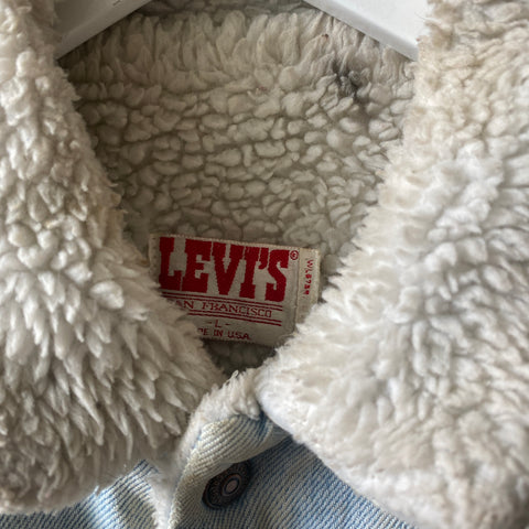 80's Levi’s Sherpa - Large