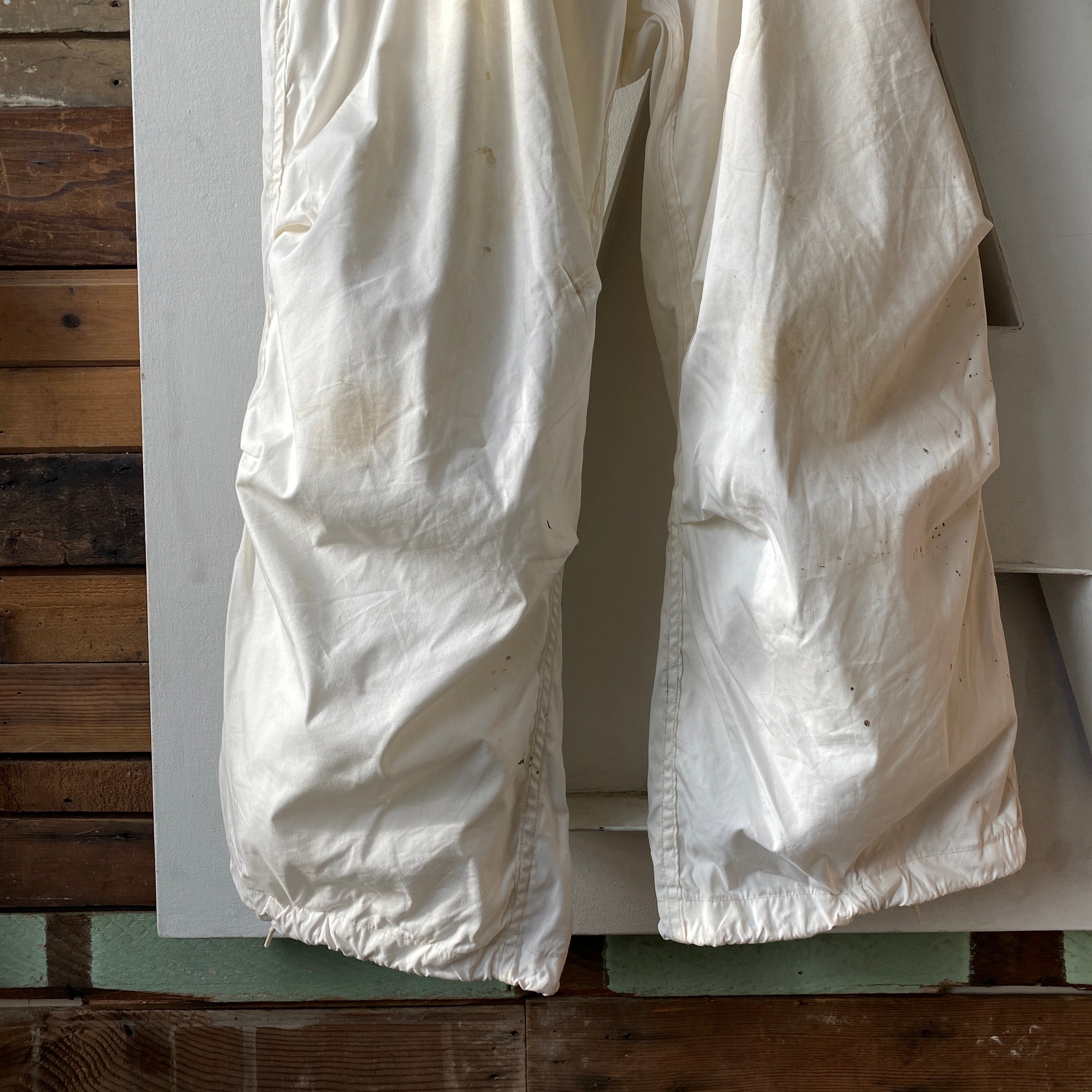 90's Mil-Spec Snow Camo Pants - Medium – Kissing Booth